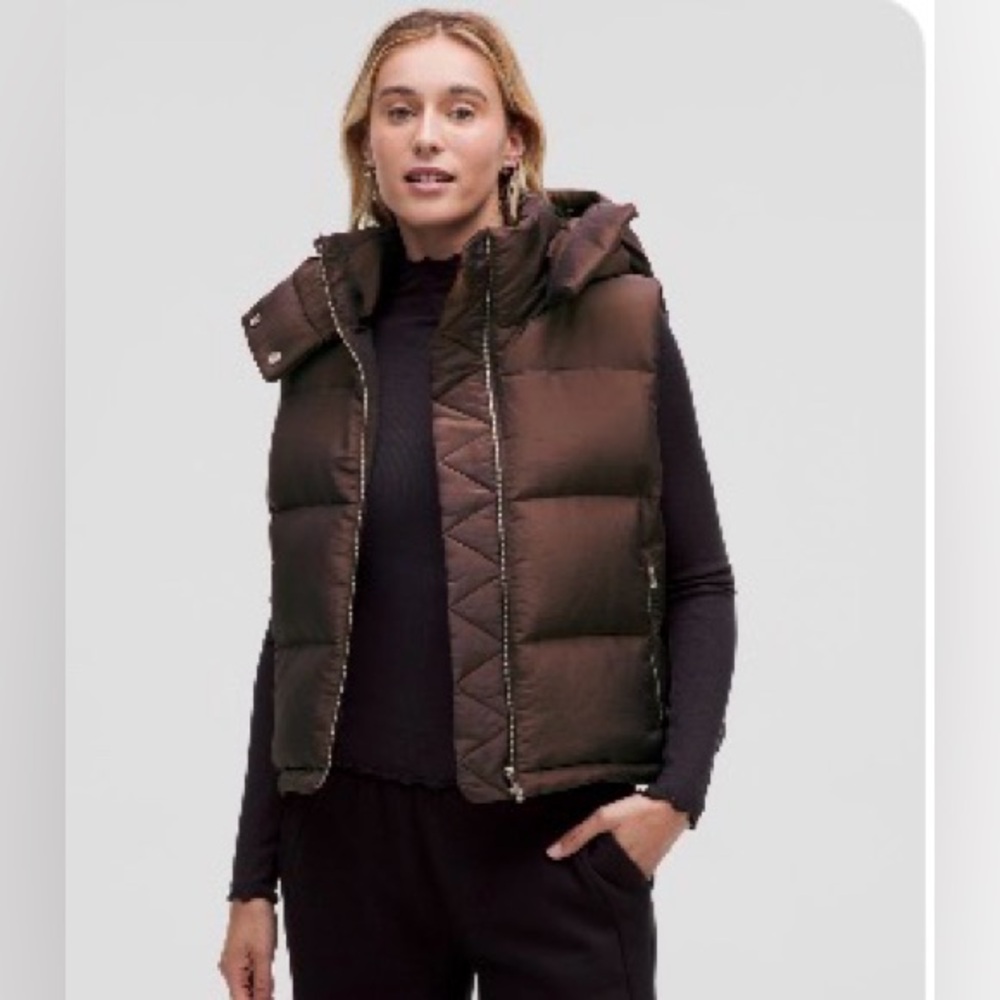 lululemon athletica wunder puff 600 down fill cropped vest Sz 4 iridescent